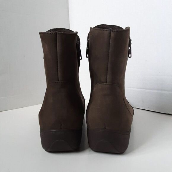 Munro Women's size 9.5N Ankle Boot - Picture 4 of 13